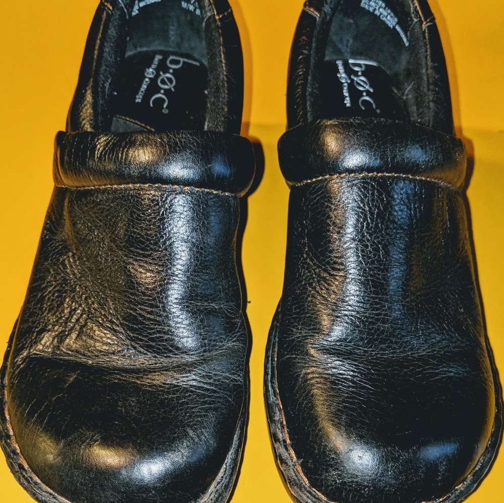 B.o.c nursing shoes